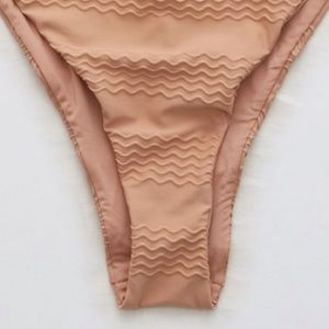NWOT aerie bikini bottoms